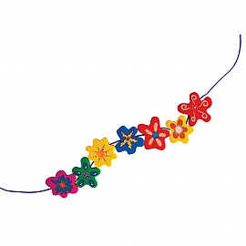 Мъниста в дървена кутия "Цветя"