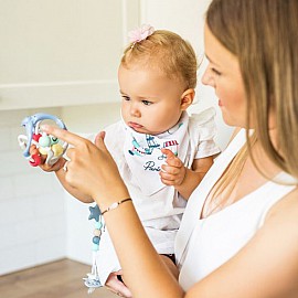Образователна играчка Babyono Делфинче дрънкалка 553