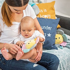 Плюшена играчка Babyono Цвете с дрънкалка 609