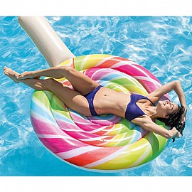 Надуваем дюшек INTEX Близалка 208х135 см