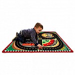 Детско килимче Melissa and Doug Писта с дървени колички 19401