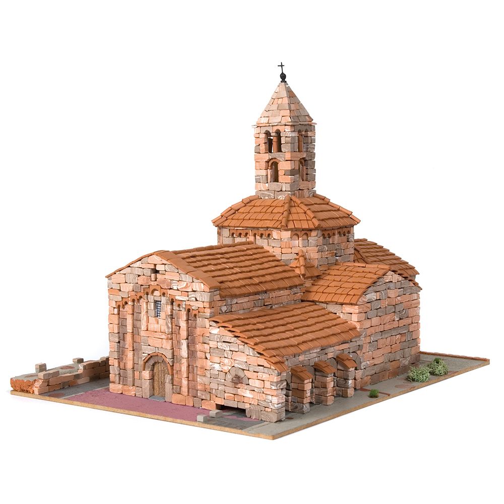 Романика 7, Църква St. Maria d´Egara